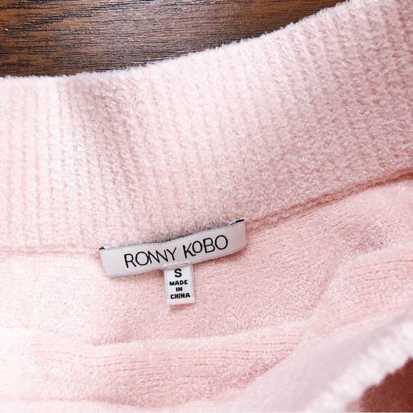 Ronny Kobo • Vidette Scalloped Skirt pink velour skater mini full flared ballet - Picture 6 of 10